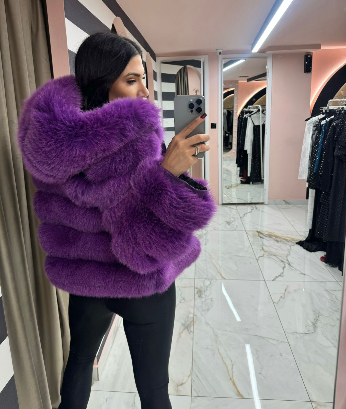 1299AF1A-4044-4305-B2D3-51C6B0A6ECA0 grape purple γουνα με κουκούλα - Image 1