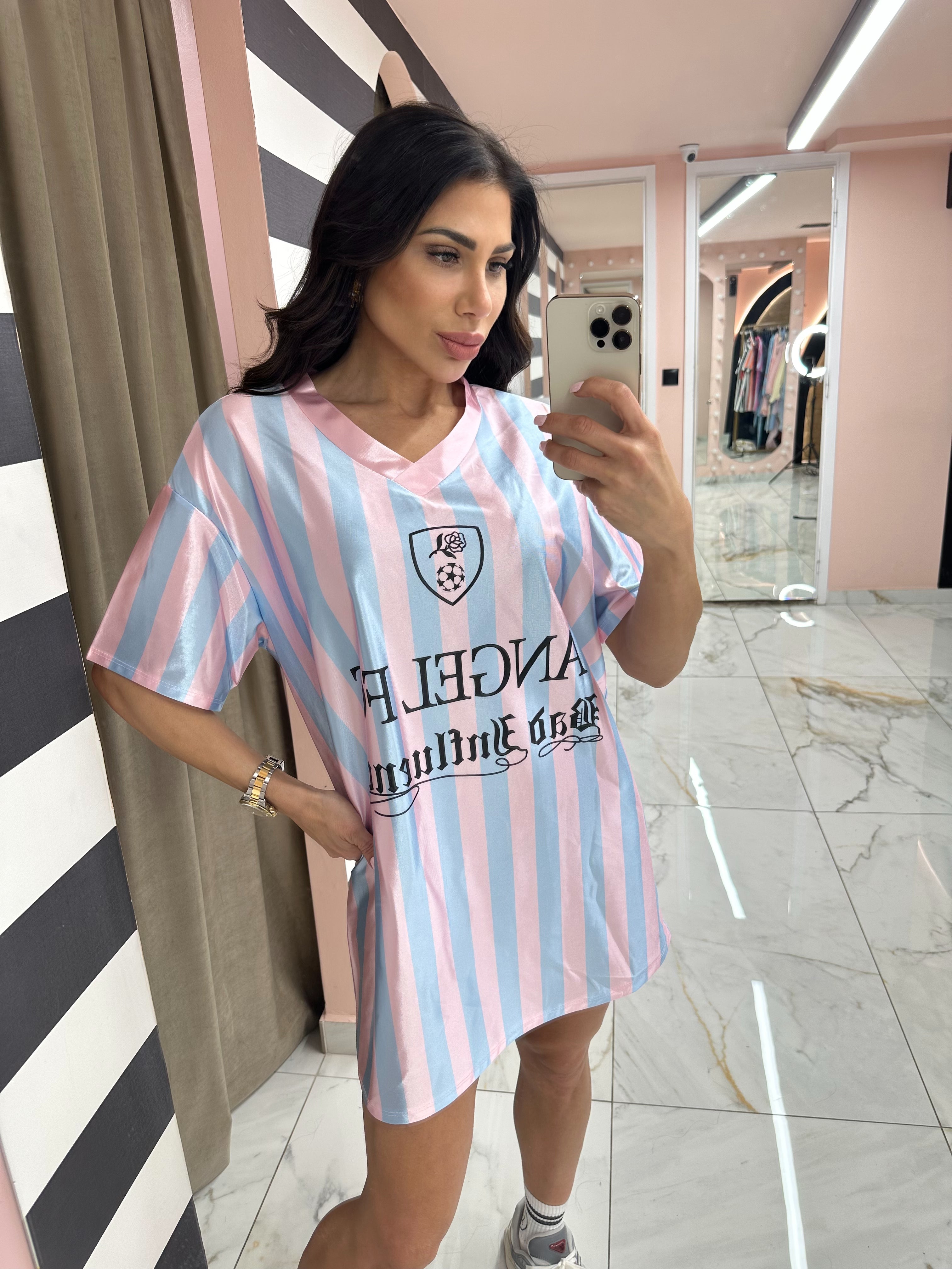 IMG-8922 Pink baby blue lines t shirt - Image 1
