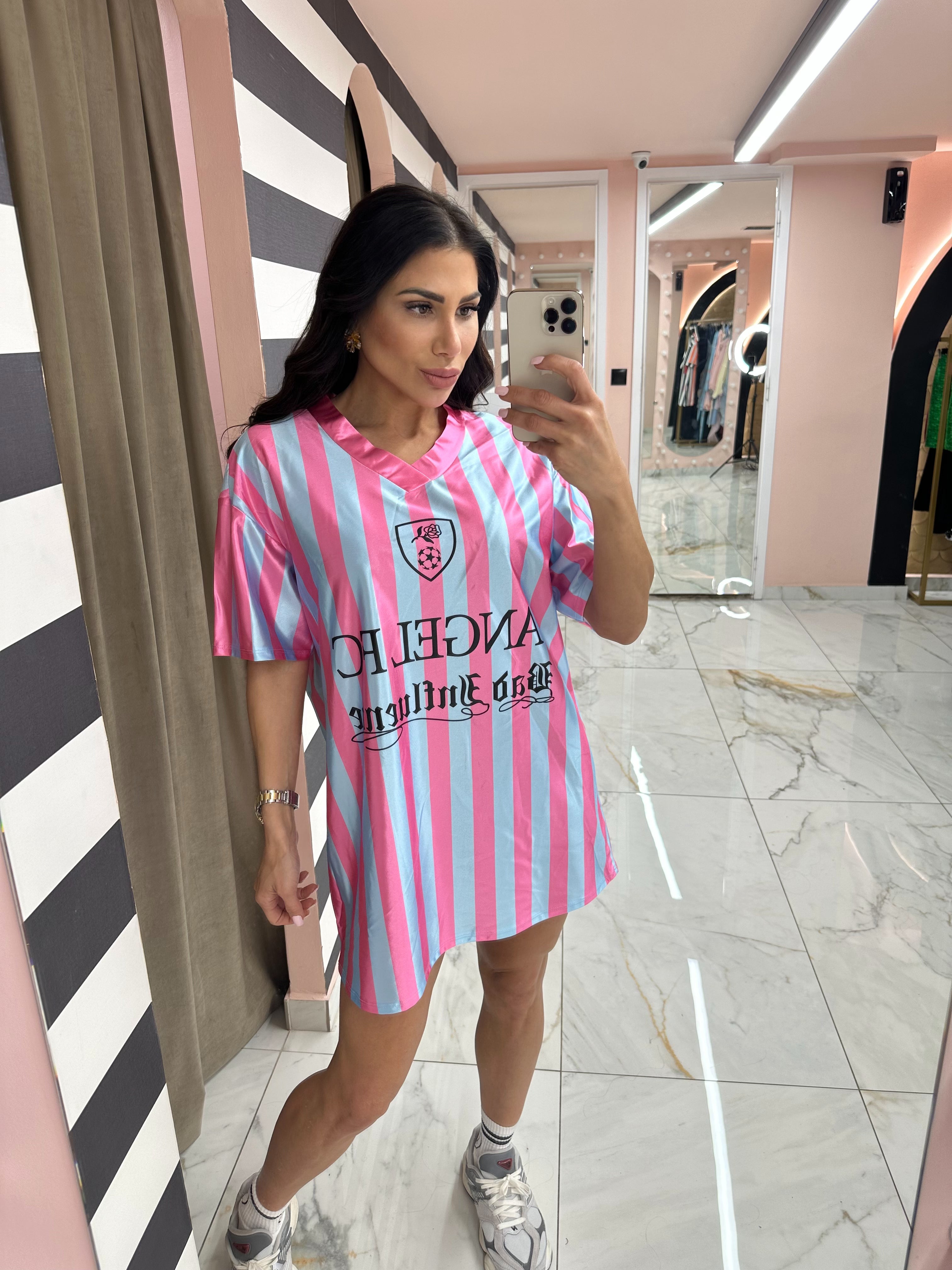 IMG-8923 Pink lines t shirt - Image 1