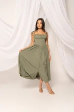 Amelia Khaki