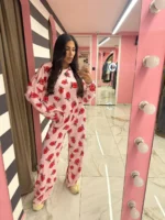 Kiss Me Pyjama Set