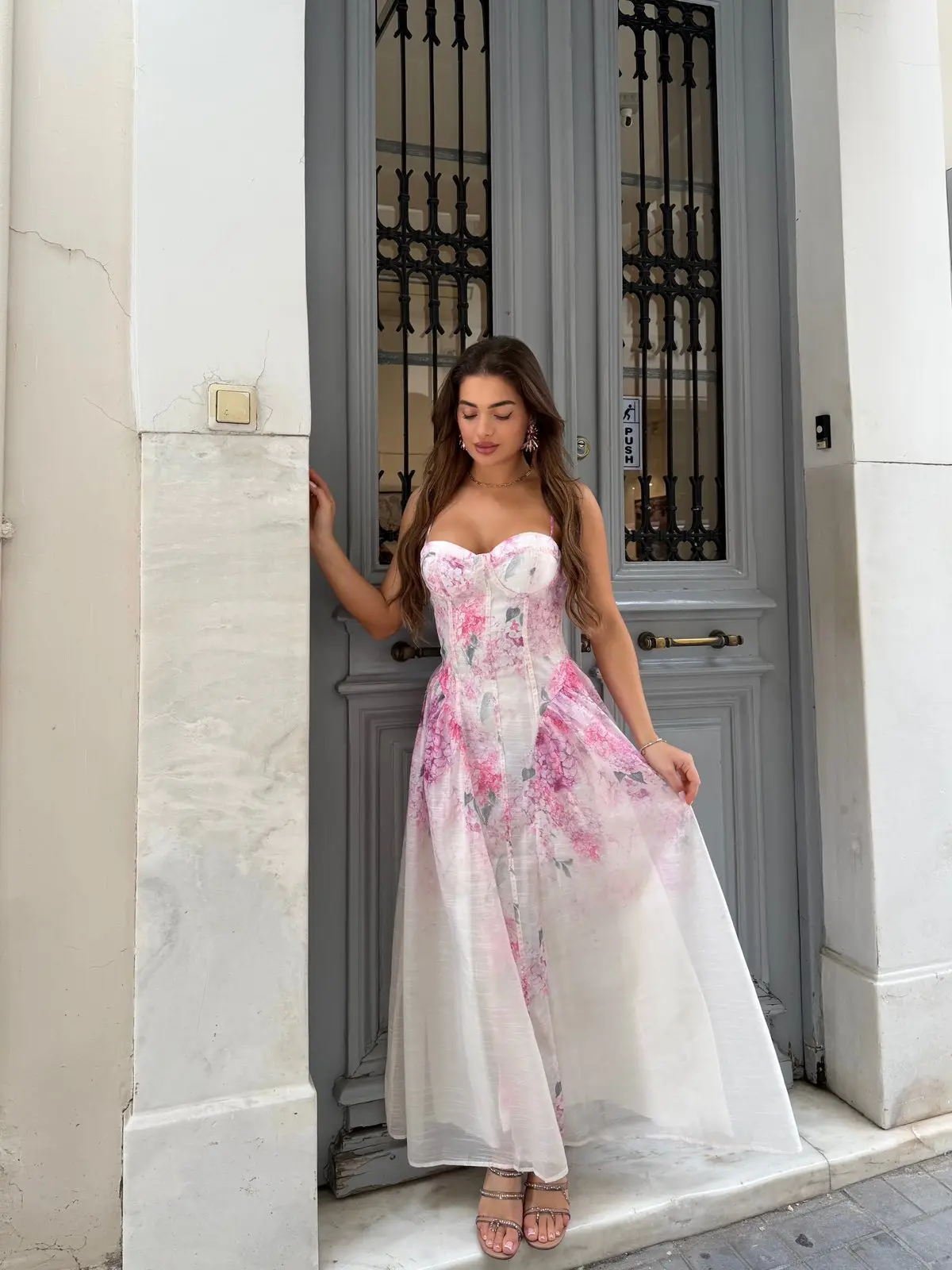 0-02-05-6df7a940a6d39e9dbe42b63b3fcf4ee020bbf0fb8fac07931e4423b429d86e87_22182faaee0 Pink Bloom Midi Dress - Image 1