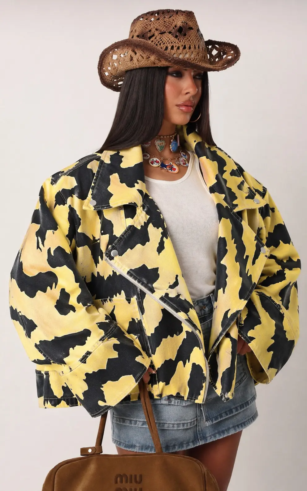 img_69fc9e3bc04a11.03810760.webp Golden Wild Jacket - Image 1