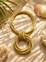 Sandy Loop Necklace - Image 4