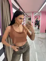 Essential crop top - Image 3