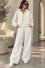Crystal Lounge 3-Piece Set - Image 2